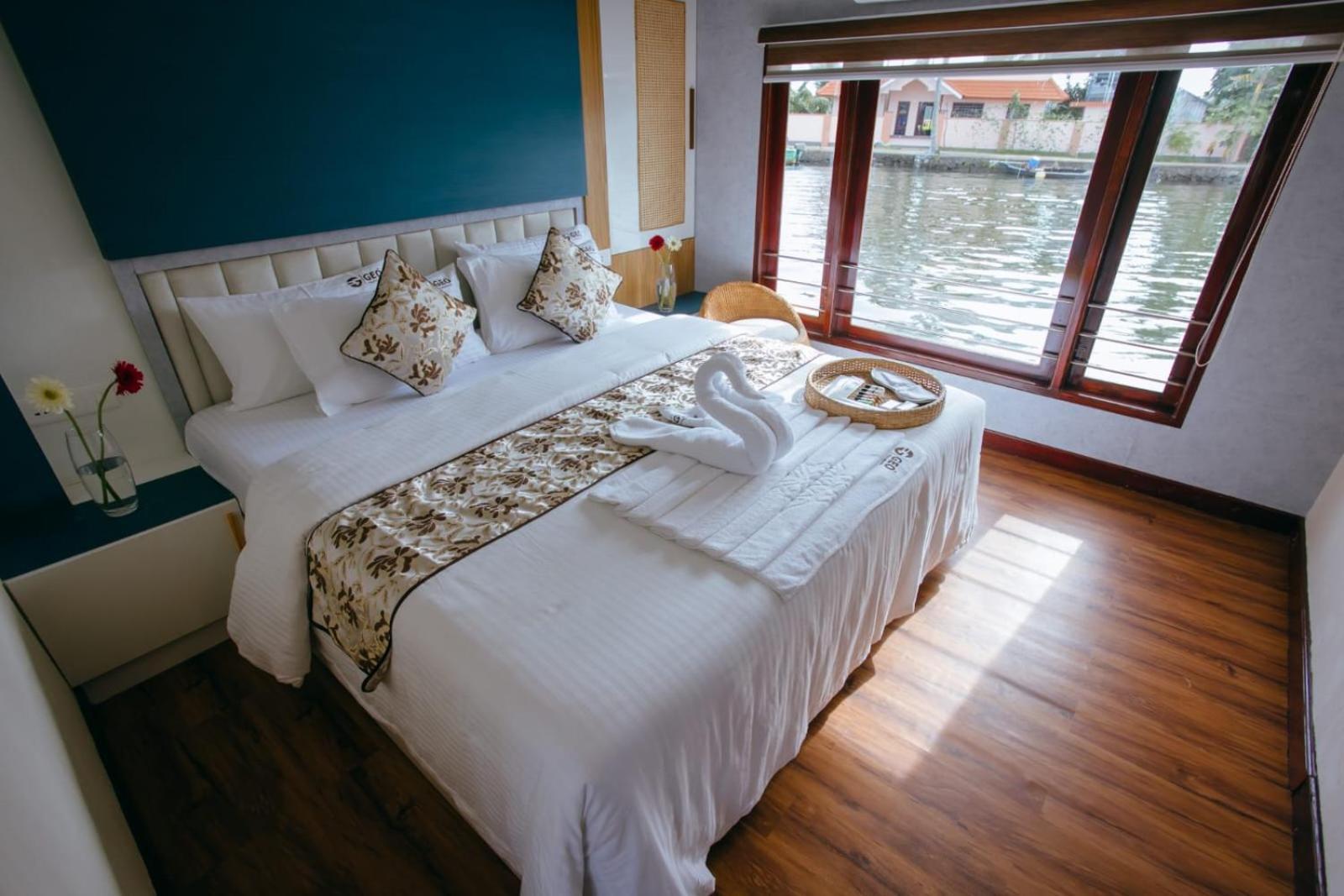 Cosy Premium Houseboats Otel Alappuzha Dış mekan fotoğraf