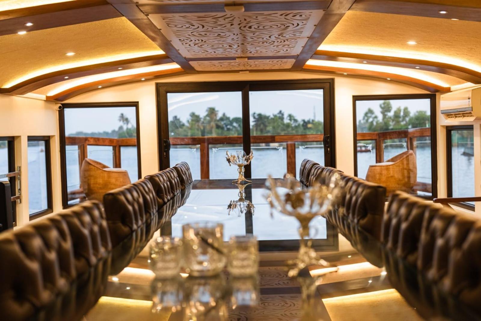 Cosy Premium Houseboats Otel Alappuzha Dış mekan fotoğraf