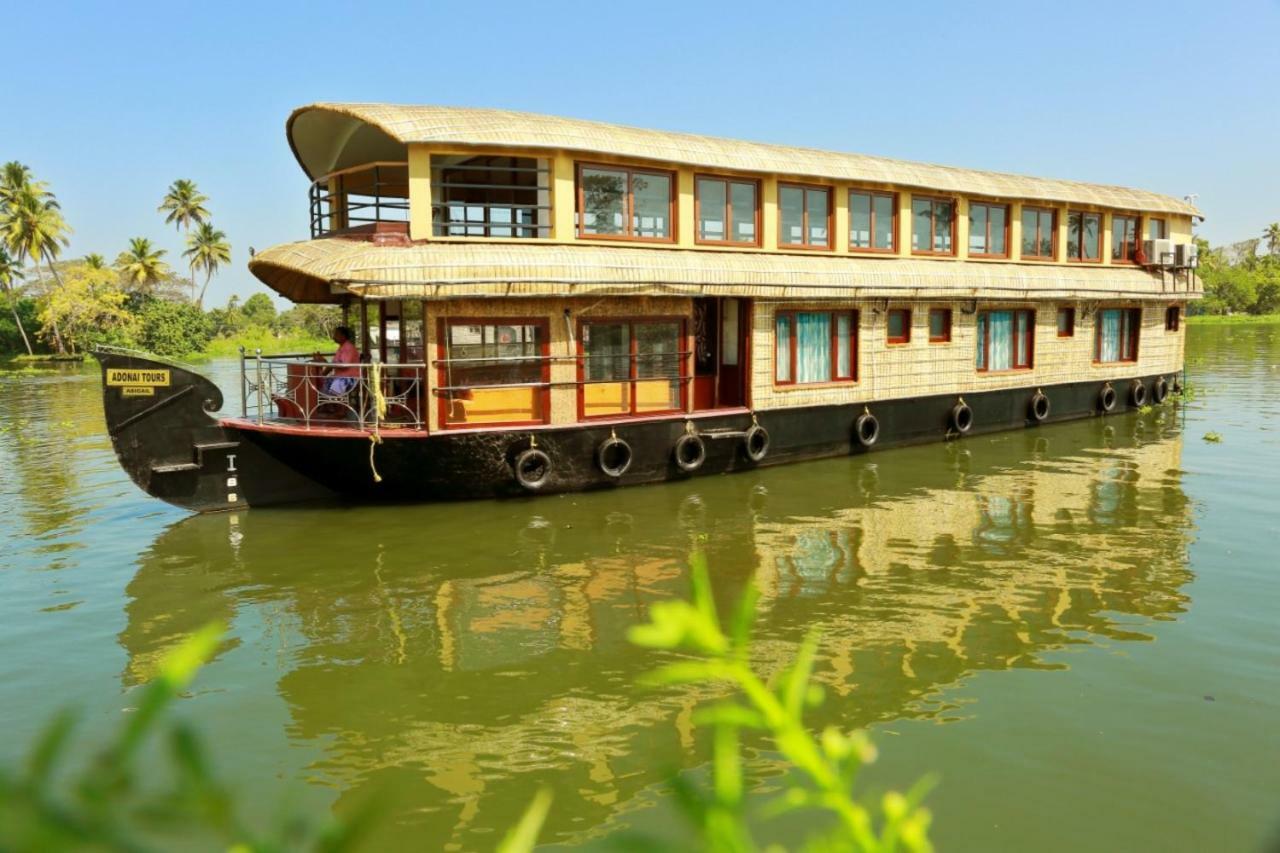 Cosy Premium Houseboats Otel Alappuzha Dış mekan fotoğraf