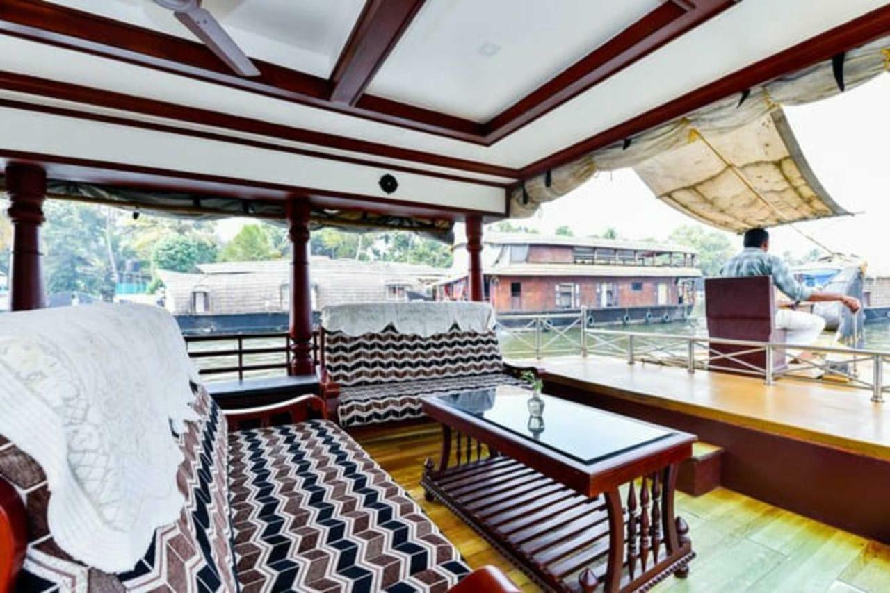 Cosy Premium Houseboats Otel Alappuzha Dış mekan fotoğraf