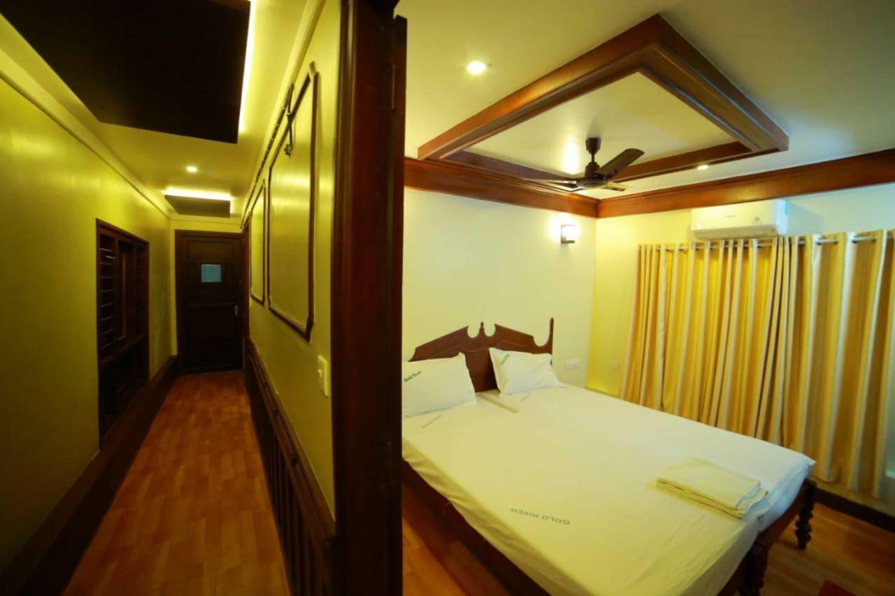 Cosy Premium Houseboats Otel Alappuzha Dış mekan fotoğraf